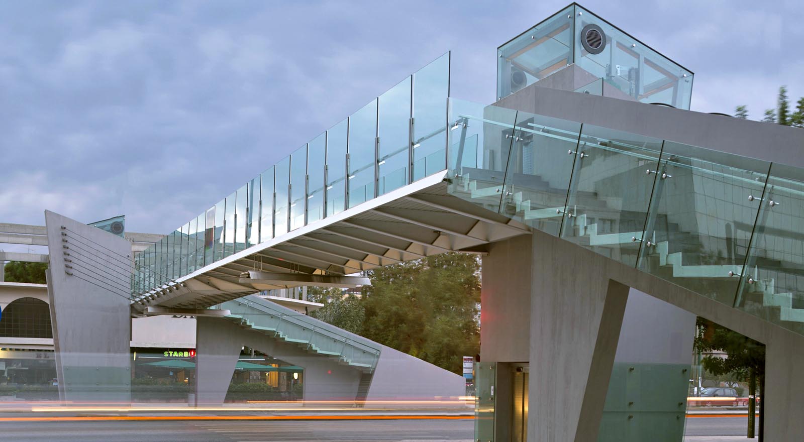Click to enlarge image Bridge1.jpg
