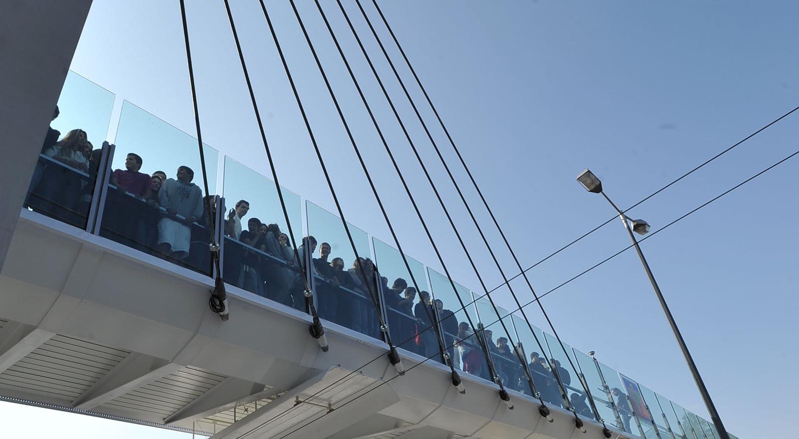 Click to enlarge image Brigde4.jpg